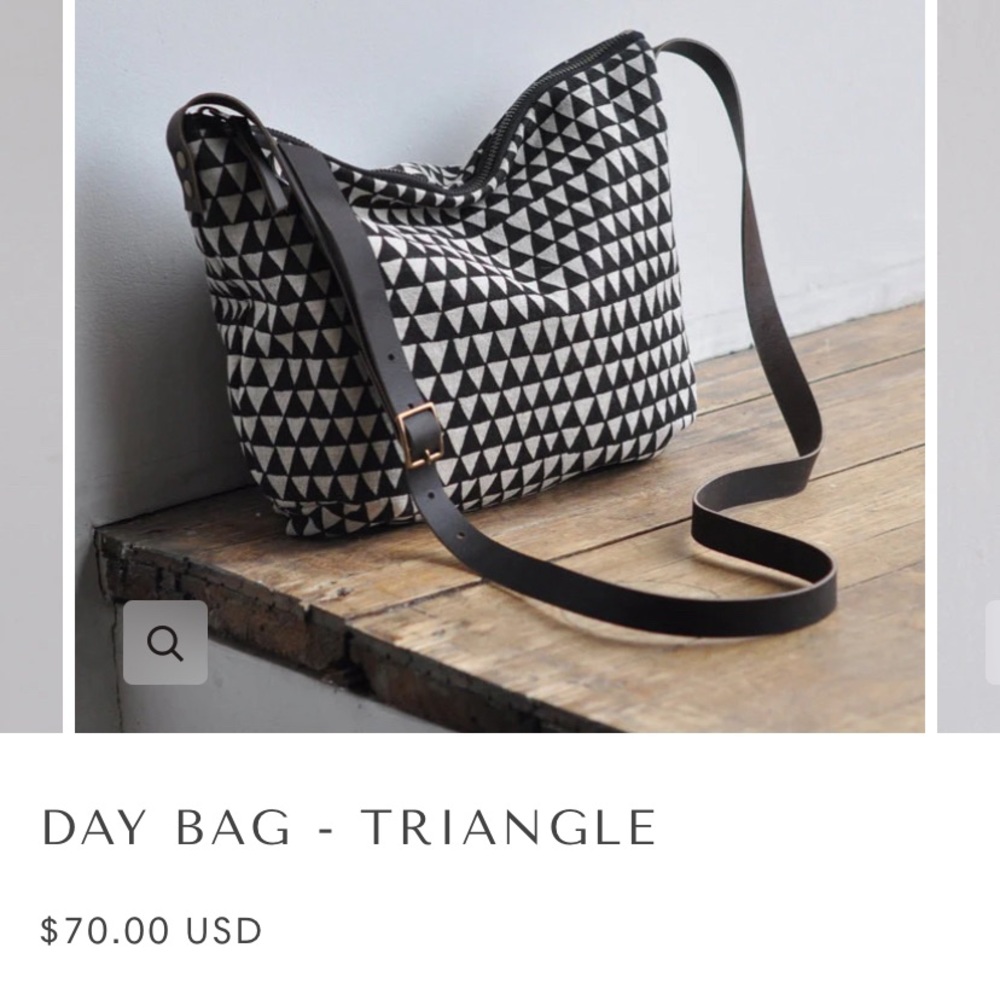 Bookhou at home day bag triangle pattern